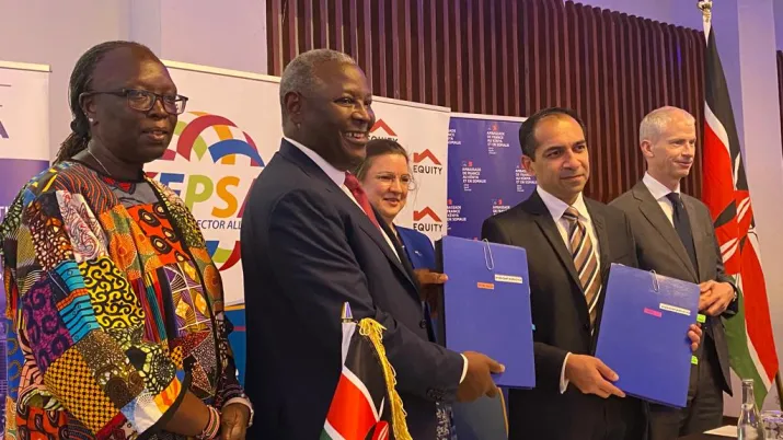 Signature entre Proparco et Equity Bank au Kenya