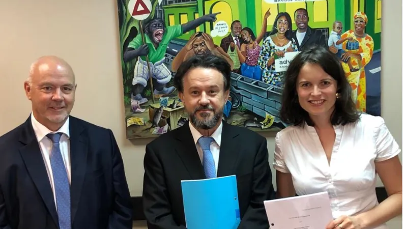 photo signature Advans RDC