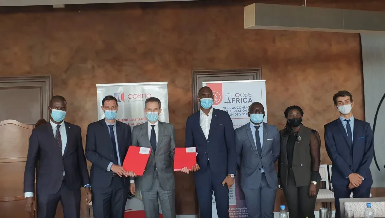 Cérémonie de signature du partenariat entre Proparco et COFINA